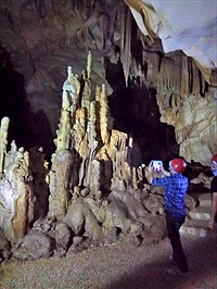 Grotta Monello Tour virtuale 23 giugno 1.jpg